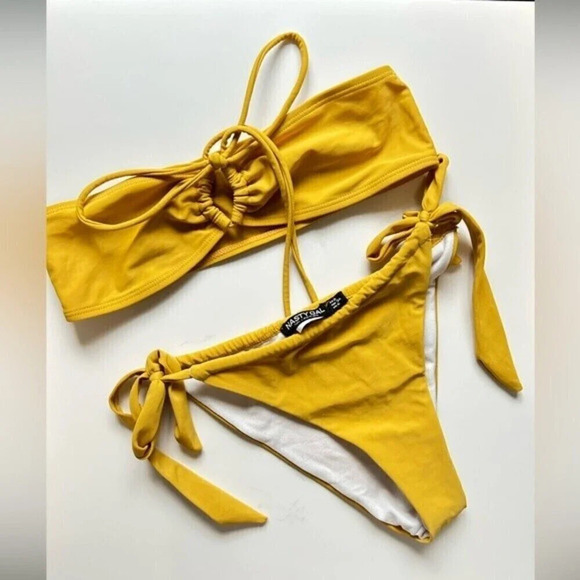 Nasty Gal Yellow strapless Bandeau two piece swimsuit set size 2 - Picture 5 of 12